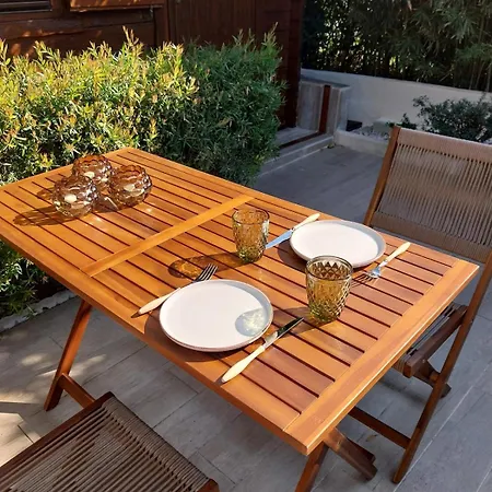 Chalet Cosy Avec Terrasse & Hamac, Calme, Proche Plage, Parking, Nc Grimaud